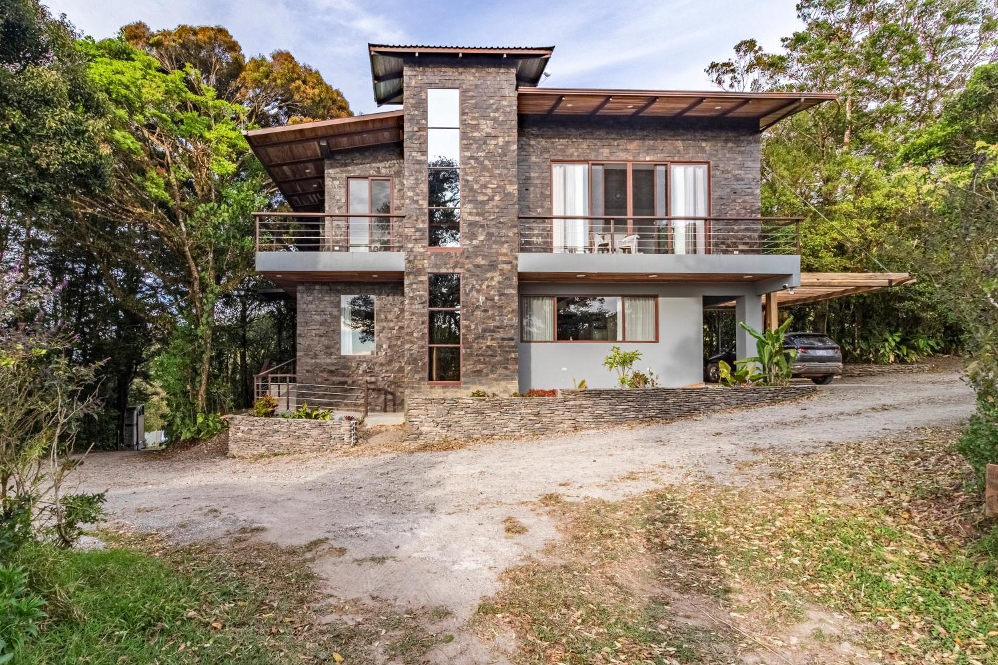 Cougar Monteverde Exterior foto